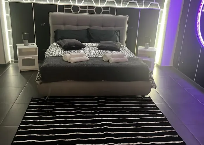 Luxury Mimi בית נופש