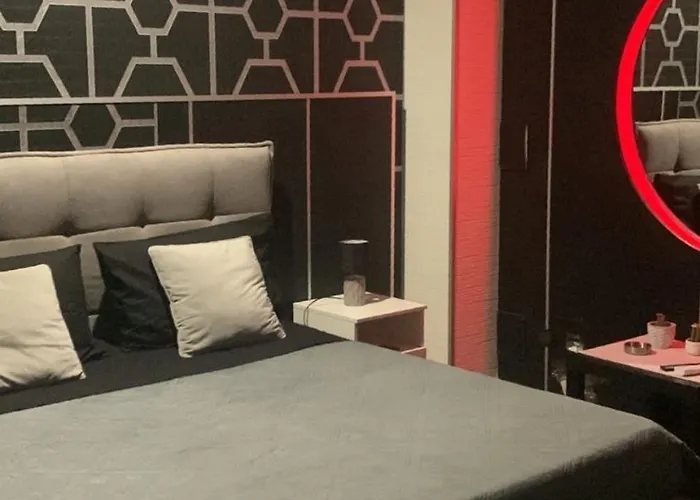 Luxury Mimi בית נופש *